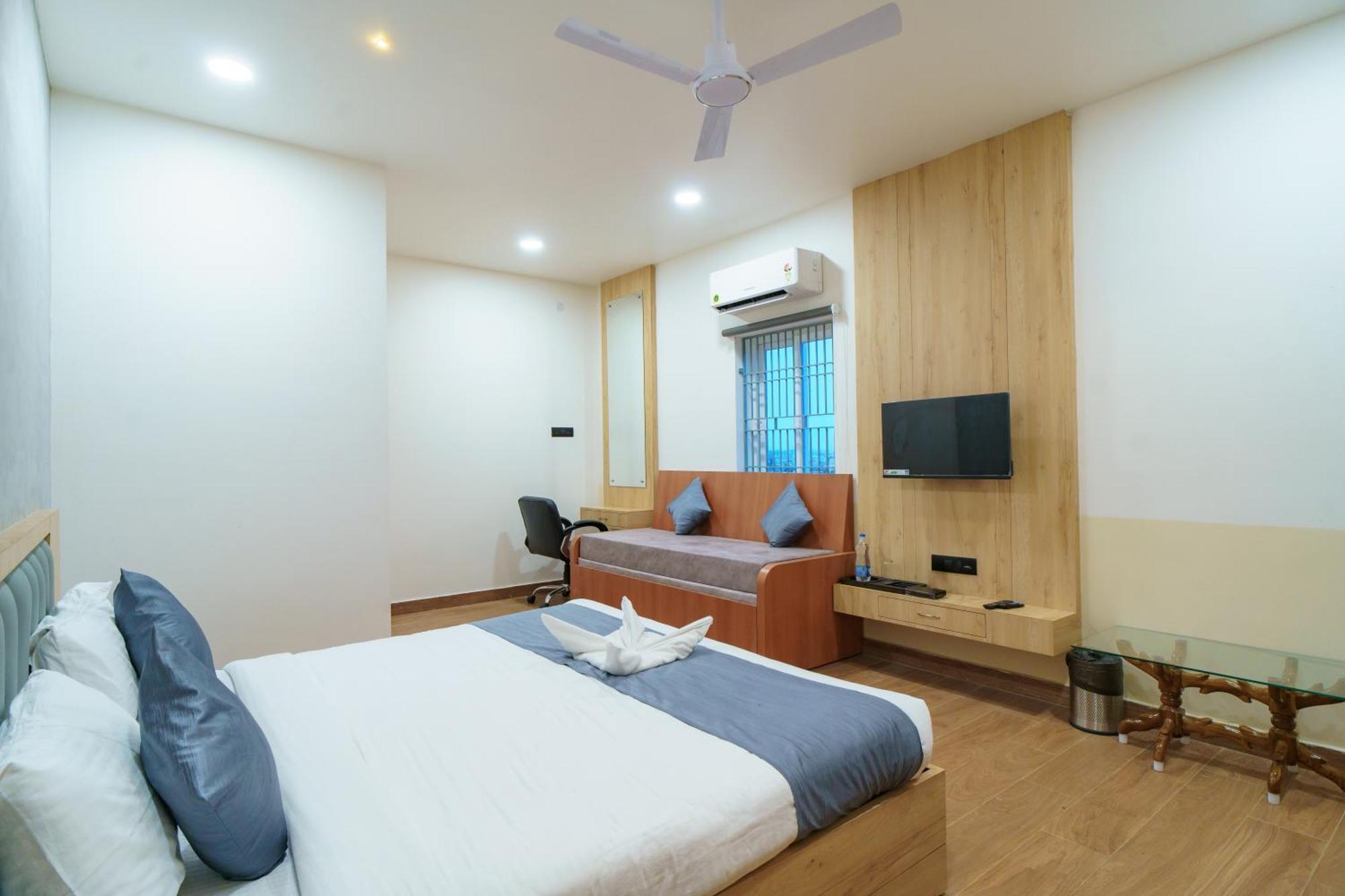 Satyabhama Inn Pathara Eksteriør bilde