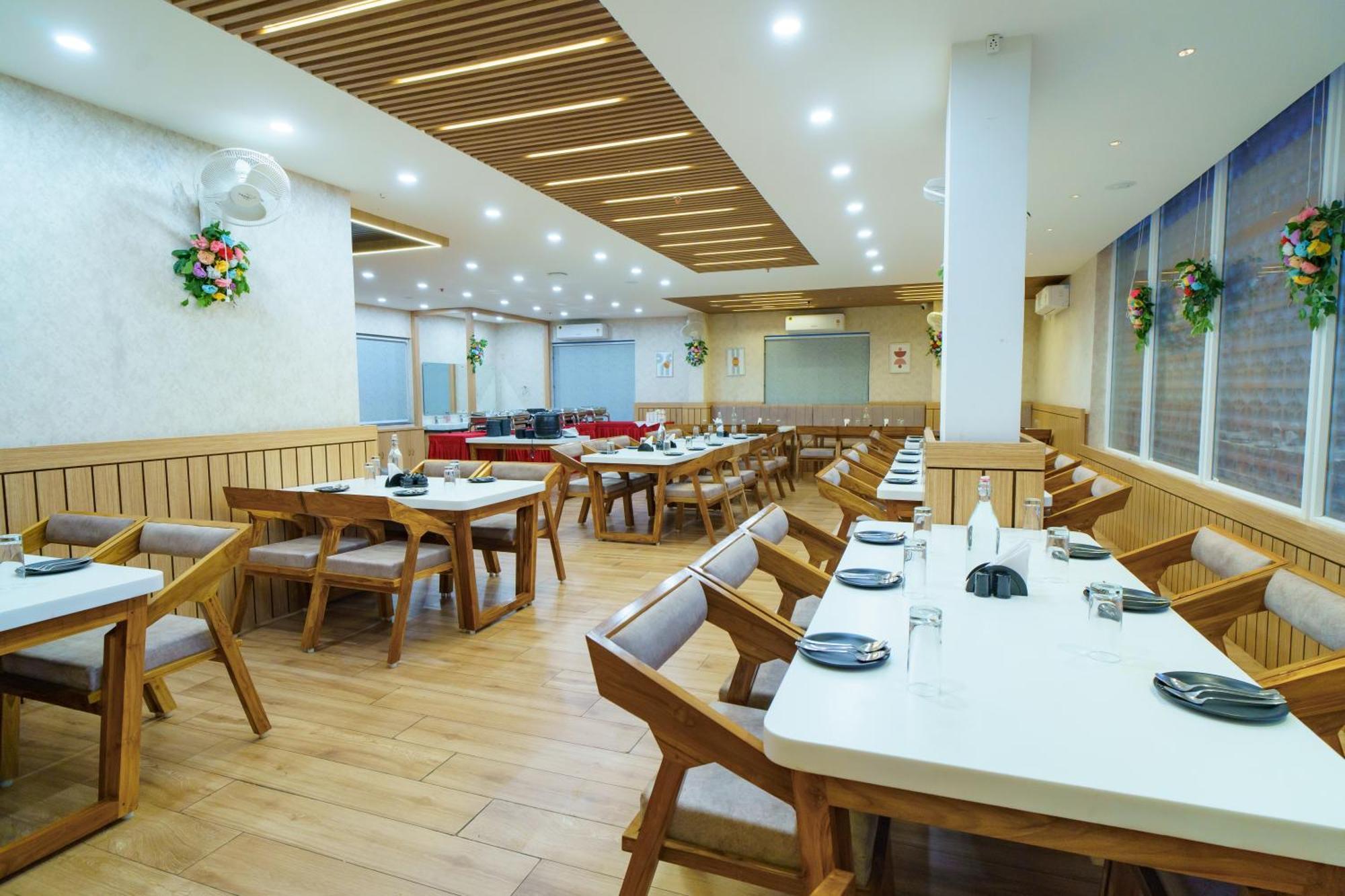 Satyabhama Inn Pathara Eksteriør bilde